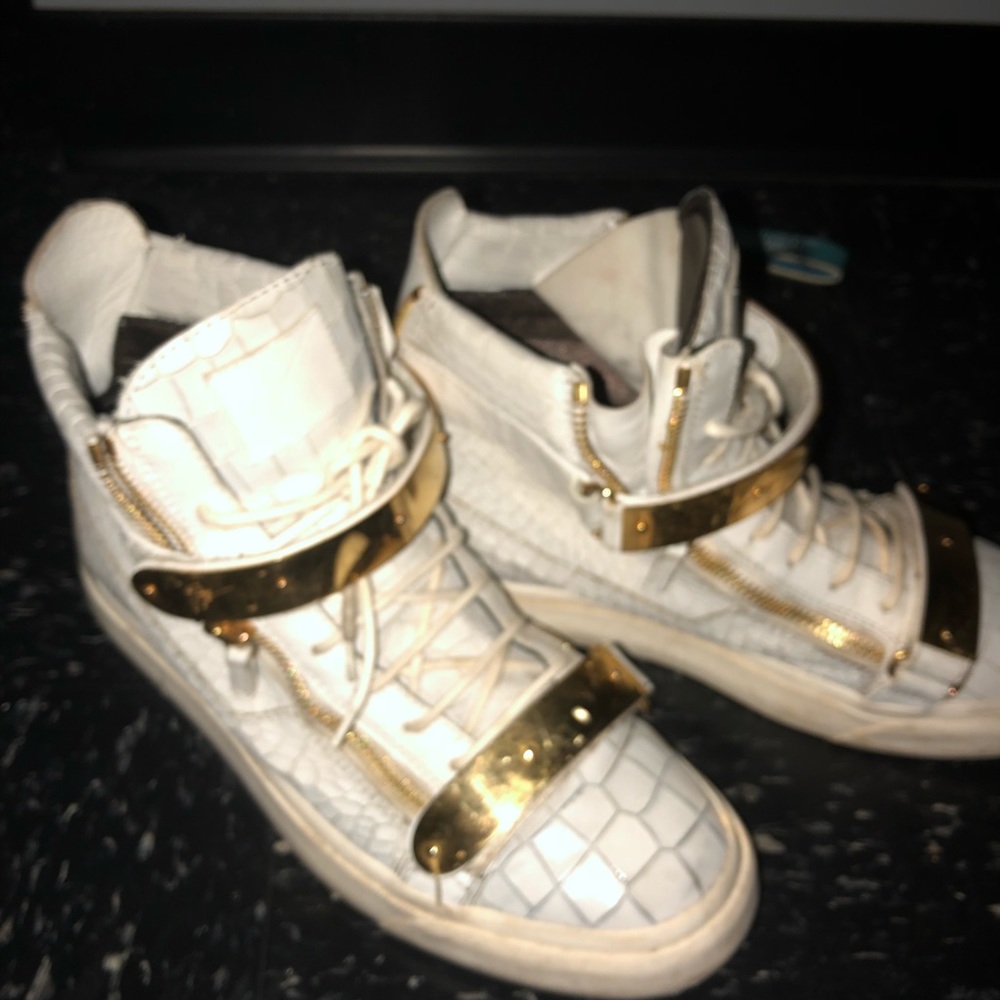 Guiseppe zanotti sneaker